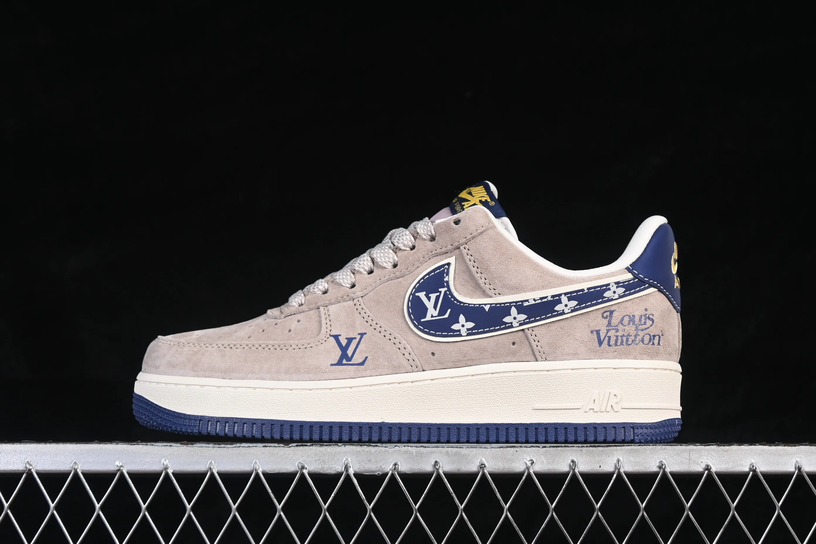 All categories Nk Air Force 1 Air Force series Nk Air Force 1 Low Air Force low top Nike Air Force 1 '07 Low LV joint gray blue pig leather Air Force 1 low top casual sneakers KL1688-004